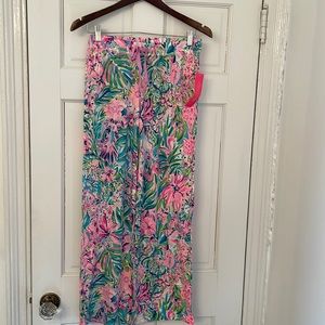Lily Pulitzer NWT multi-colored wide leg pull on lounge pant. Sz S